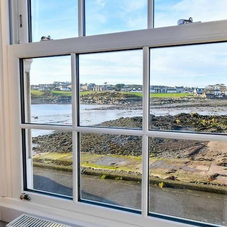 3 Bedroom Townhouse Right On The Harbour Isle of Whithorn Eksteriør bilde